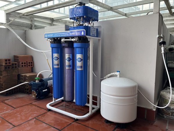Máy lọc nước RO có thể loại bỏ axit nước mưa